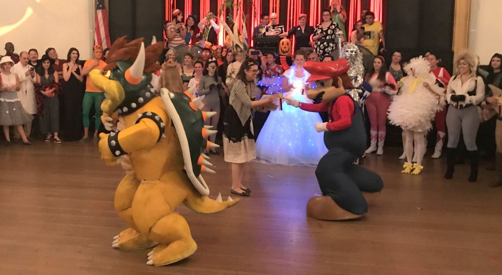 Lindygroove Halloween 2018 Princess Peach, Bowser & Mario