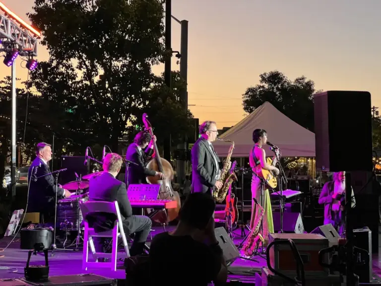 Ponpon Chen performing at the Culver Steps July 2025