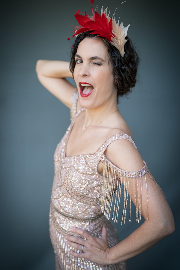 Chloe Perrier & the French Heart Jazz Band at Tea party